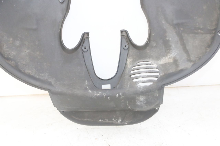 photo de LOWER FRONT FAIRING JUNCTION PIAGGIO MP3 LT 300 (2010 - 2016)