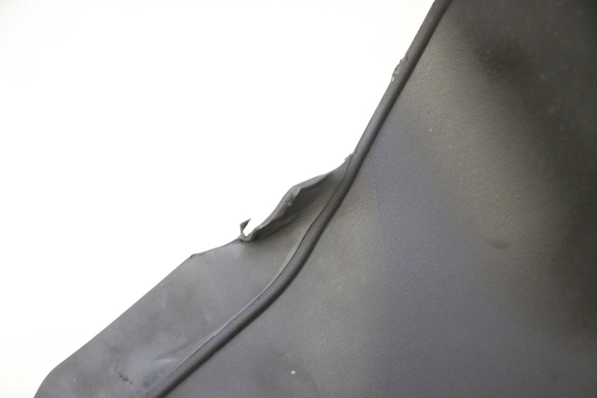 photo de FRONT MIDDLE PANEL PIAGGIO MP3 RL 250 (2007 - 2010)