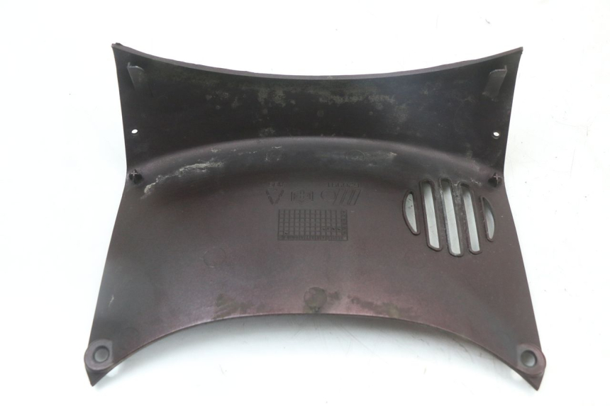 photo de LOWER FRONT FAIRING JUNCTION PIAGGIO X8 125 (2004 - 2007)