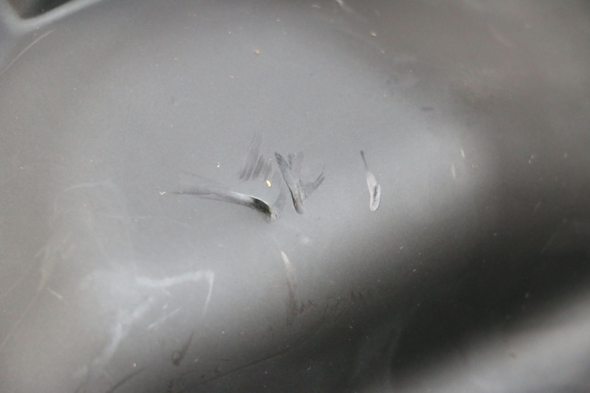 photo de FRONT MIDDLE PANEL BMW R GS 1250 (2021 - 2024) - Technical close-up