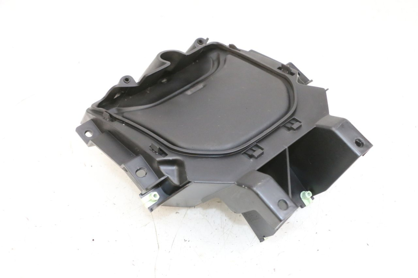 photo de FRONT MIDDLE PANEL PEUGEOT SPEEDFIGHT 4 4T EFI 50 (2021 - 2025) - Component detail