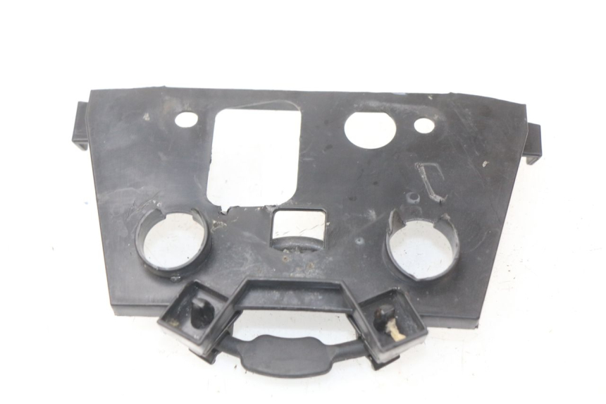 photo de FRONT MIDDLE PANEL YAMAHA FZ8 800 (2010 - 2016)