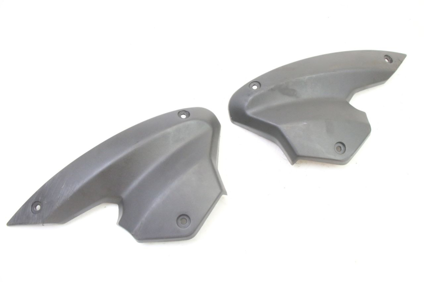 photo de FRONT FAIRING JUNCTION PEUGEOT KISBEE 4T 50 (2018 - 2022)
