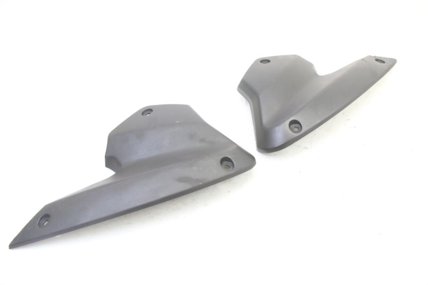 photo de FRONT FAIRING JUNCTION PEUGEOT KISBEE 4T 50 (2018 - 2022)
