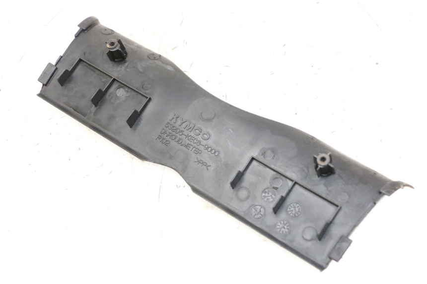 photo de FRONT MIDDLE PANEL KYMCO STRYKER OFF ROAD 125 (1999 - 2005)