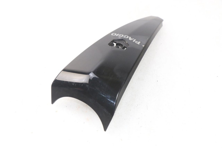 photo de FRONT MIDDLE PANEL PIAGGIO LIBERTY 4T 50 (2009 - 2015)