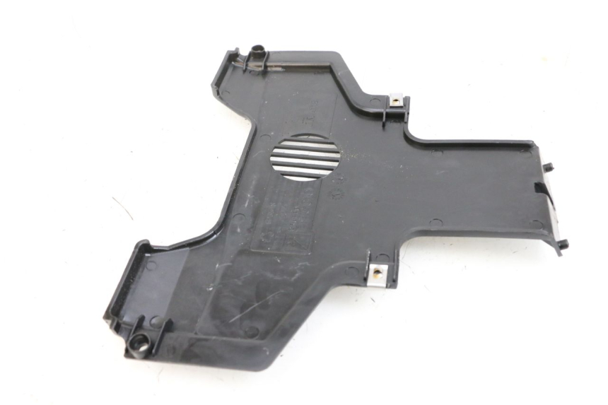 photo de FRONT MIDDLE PANEL PIAGGIO MP3 125 (2006 - 2014)