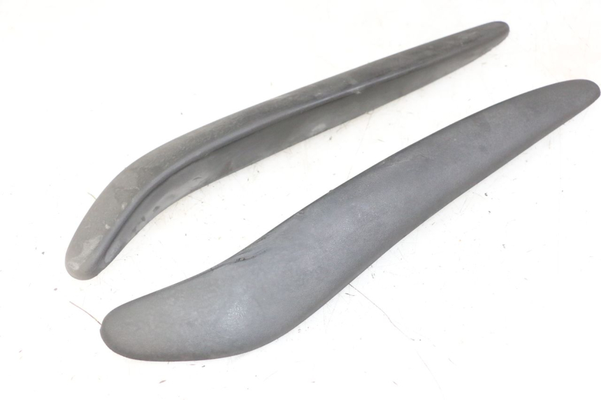 photo de FRONT MIDDLE PANEL  APRILIA SCARABEO GT TOURING 125 (1999 - 2005)