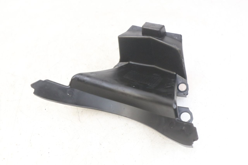 photo de UPPER FRONT FAIRING JUNCTION PEUGEOT CITYSTAR 50 (2013 - 2017)