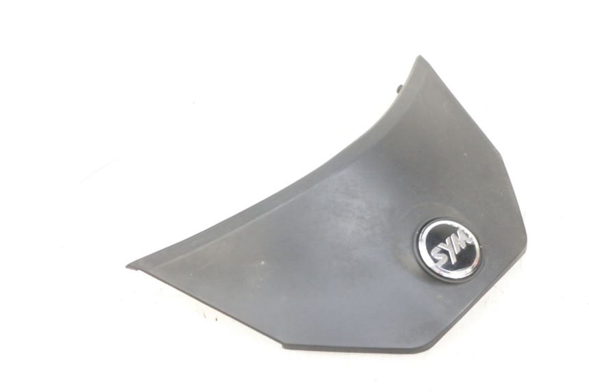 photo de UPPER FRONT FAIRING JUNCTION SYM CROX 4T 50 (2016 - 2023) - Technical close-up