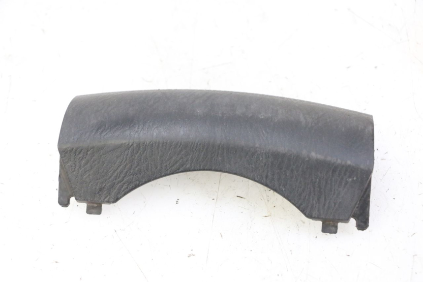 photo de FRONT MIDDLE PANEL  HONDA FES S-WING SWING ABS 125 (2007 - 2015)