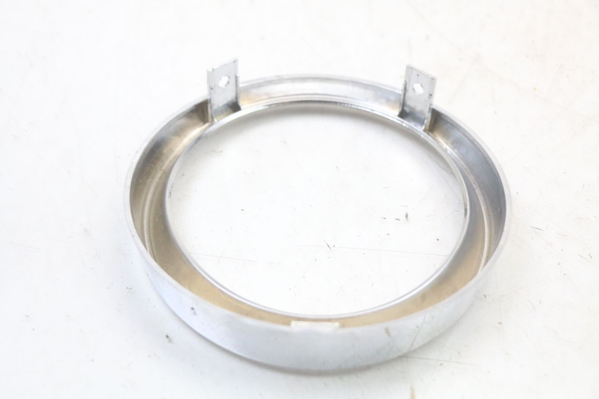 photo de FRONT MIDDLE PANEL JM MOTORS VX 125 (2022 - 2025)