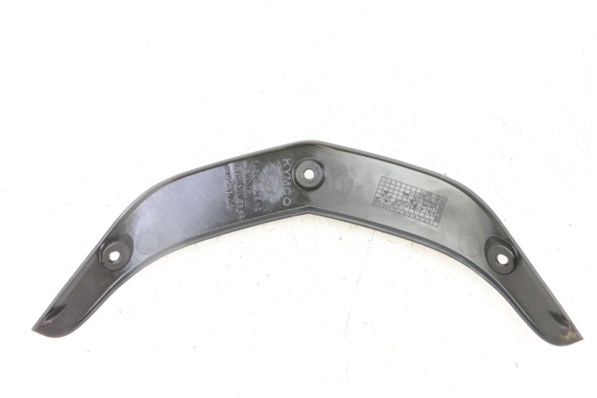 photo de UPPER FRONT FAIRING JUNCTION KYMCO DINK 4T 50 (2007 - 2018)