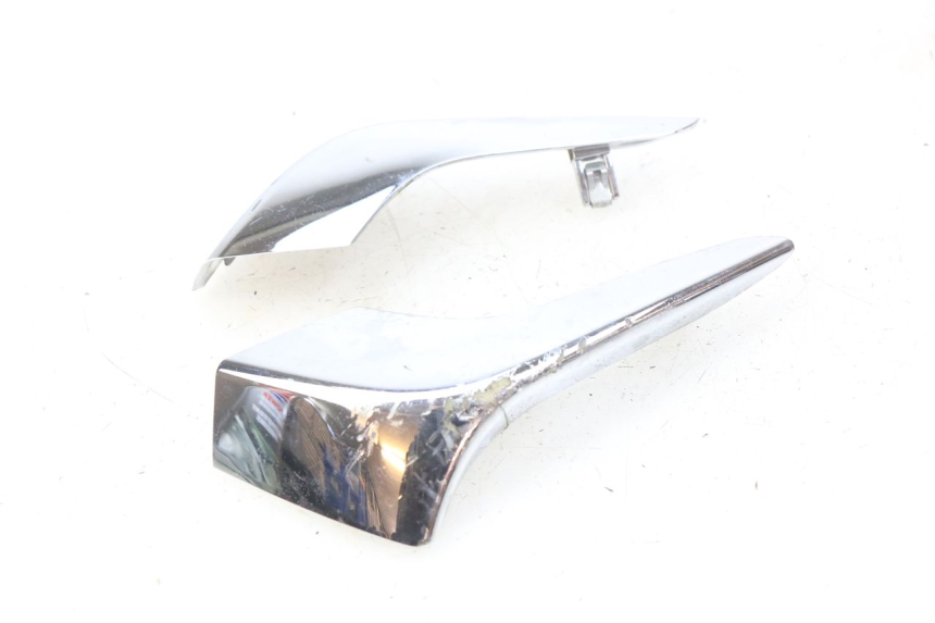 photo de FRONT MIDDLE PANEL  PIAGGIO LIBERTY IGET 4T 50 (2015 - 2020)