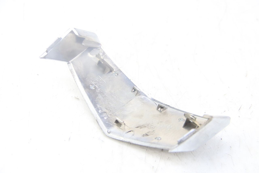 photo de UPPER FRONT FAIRING JUNCTION PEUGEOT VIVACITY NEW 4T 50 (2008 - 2017)
