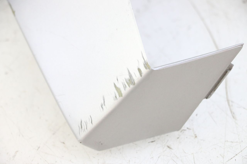 photo de UPPER FRONT FAIRING JUNCTION PEUGEOT VIVACITY NEW 4T 50 (2008 - 2017)