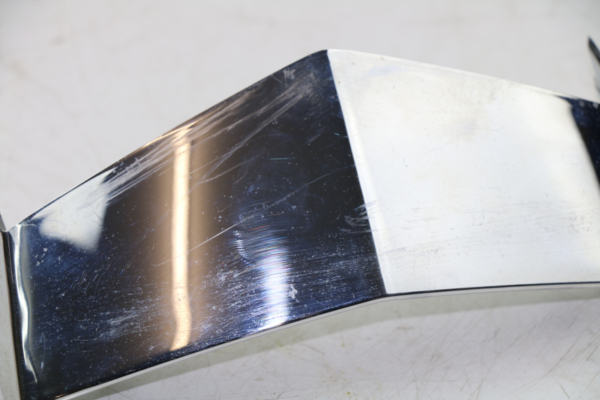 photo de FRONT MIDDLE PANEL  PEUGEOT VIVACITY 125 (2010 - 2017)