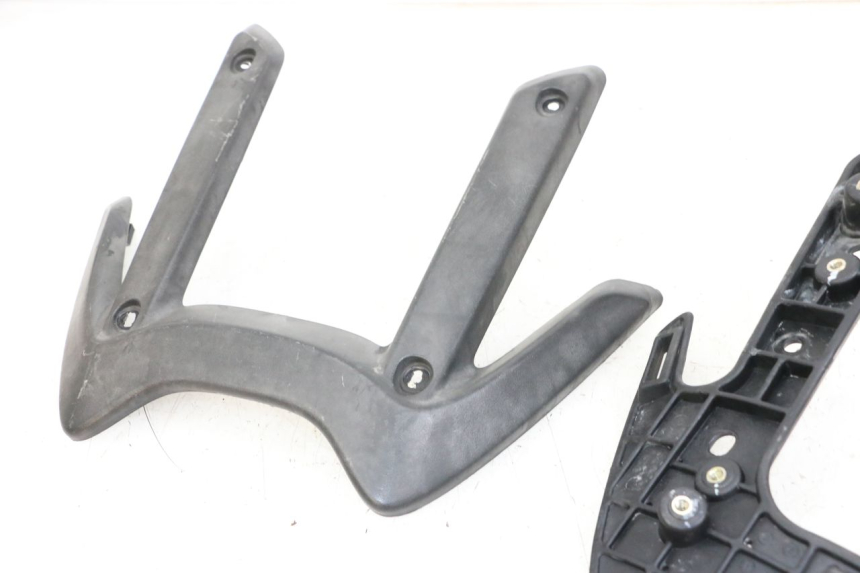 photo de Front fairing junction upper KYMCO XCITING 250 (2006 - 2009)