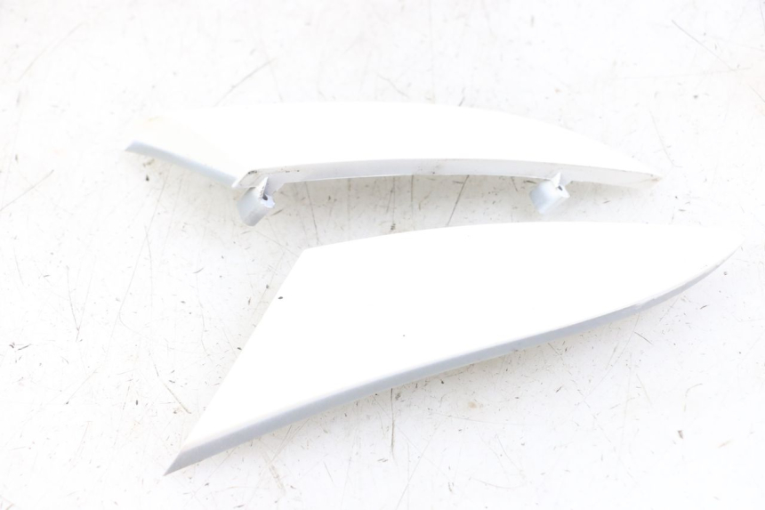 photo de FRONT FAIRING JUNCTION SYM MIO 50 (2011 - 2017)