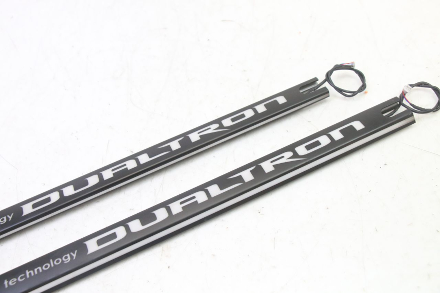 photo de FRONT FAIRING JOINING DUALTRON VICTOR LIMITED 1