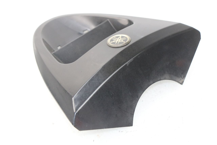 photo de FRONT MIDDLE PANEL YAMAHA YP MAJESTY 125 (1998 - 2001)