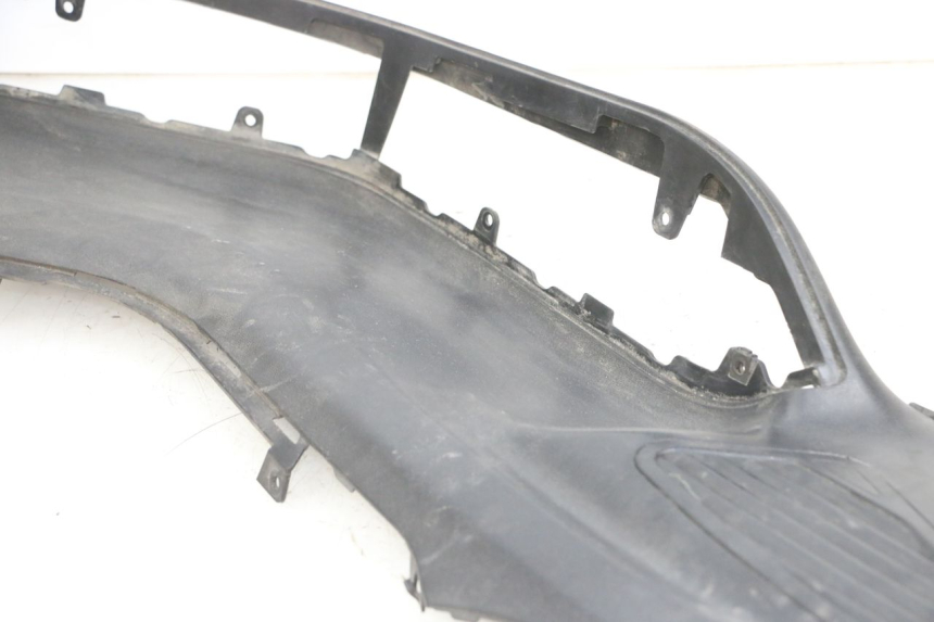 photo de RIGHT MIDDLE FLOOR PANEL SUZUKI BURGMAN 650 (2013 - 2020)