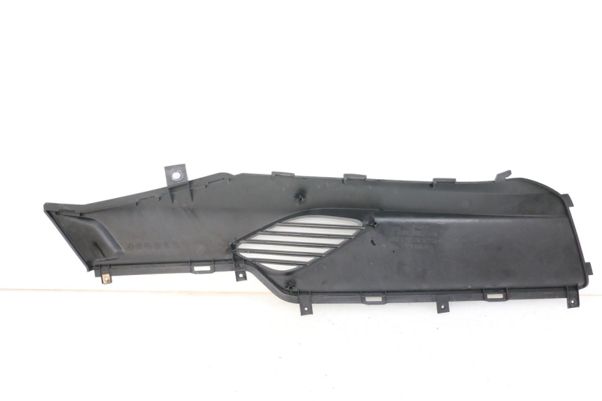 photo de RIGHT MIDDLE FLOOR PANEL KYMCO DINK STREET 125 (2009 - 2014)