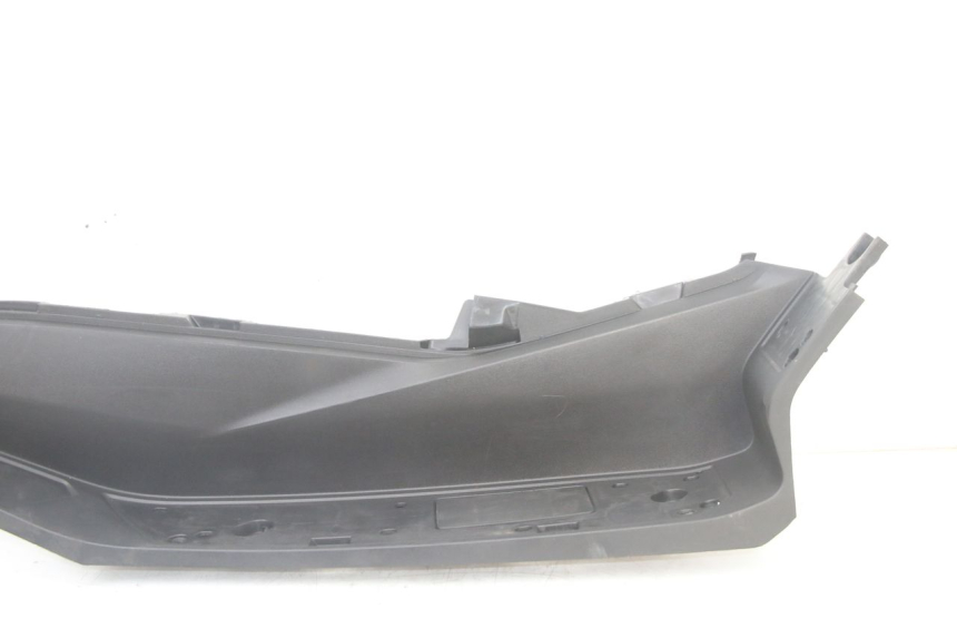 photo de RIGHT MIDDLE FLOOR PANEL HONDA FORZA 125 (2021 - 2025)