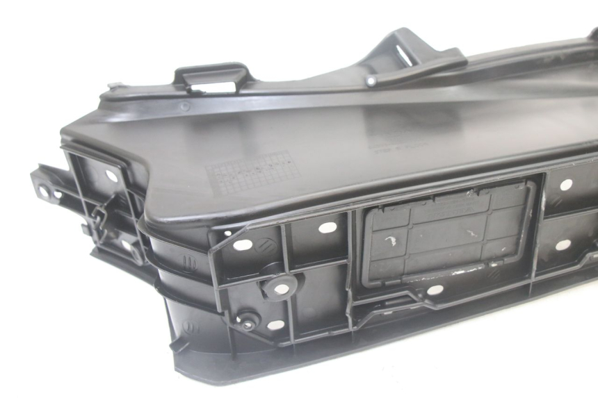 photo de RIGHT MIDDLE FLOOR PANEL HONDA FORZA 125 (2021 - 2025)