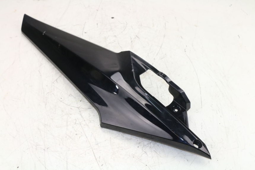 photo de RIGHT MIDDLE FLOOR PANEL SYM GTS EFI 125 (2012 - 2016)