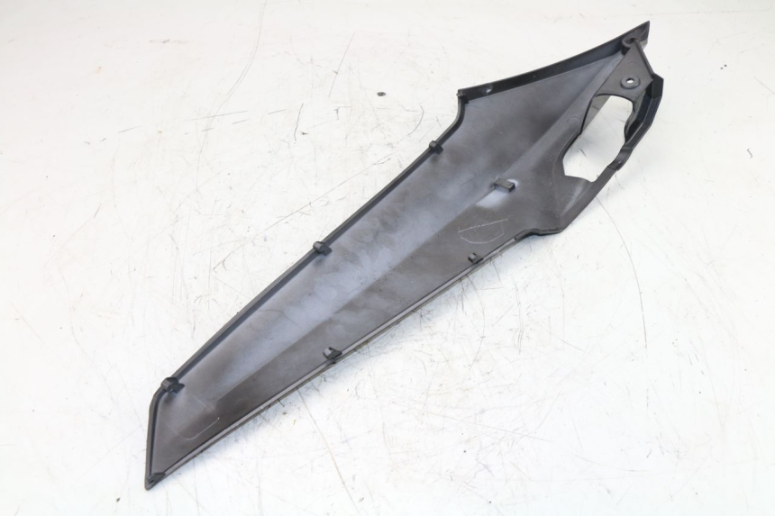 photo de RIGHT MIDDLE FLOOR PANEL SYM GTS EFI 125 (2012 - 2016)