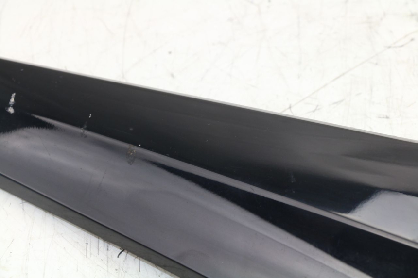 photo de RIGHT MIDDLE FLOOR PANEL SYM GTS EFI 125 (2012 - 2016)