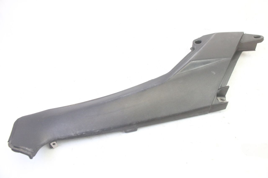 photo de RIGHT MIDDLE FLOOR PANEL APRILIA SR R 2T LC 50 (2018 - 2021)