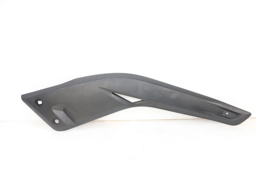 photo de RIGHT FOOTREST BRACKET YAMAHA X-MAX XMAX 125 (2010 - 2013) - Main view
