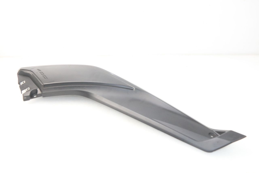 photo de RIGHT MIDDLE FLOOR PANEL YAMAHA YP X-MAX XMAX 400 (2014 - 2017)