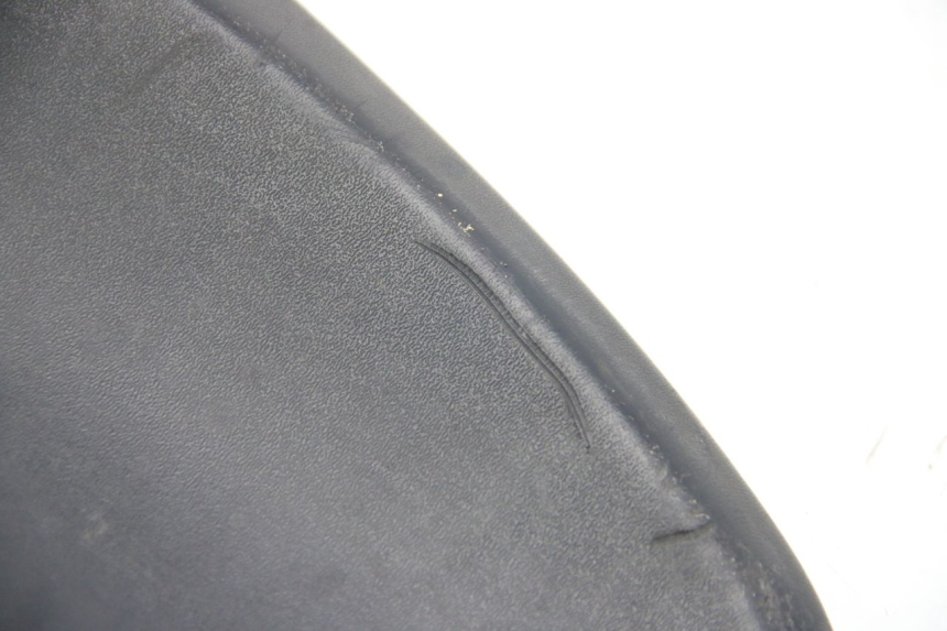 photo de LEFT FOOTREST BRACKET DERBI BOULEVARD 50 (2009 - 2006)