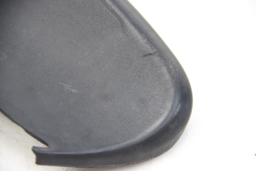 photo de LEFT FOOTREST BRACKET DERBI BOULEVARD 50 (2009 - 2006)