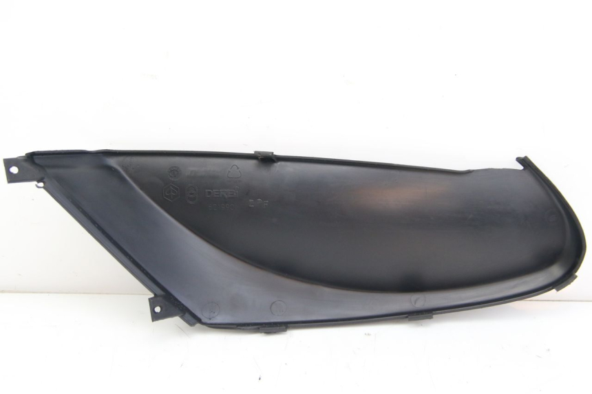 photo de LEFT FOOTREST BRACKET DERBI BOULEVARD 50 (2009 - 2006)