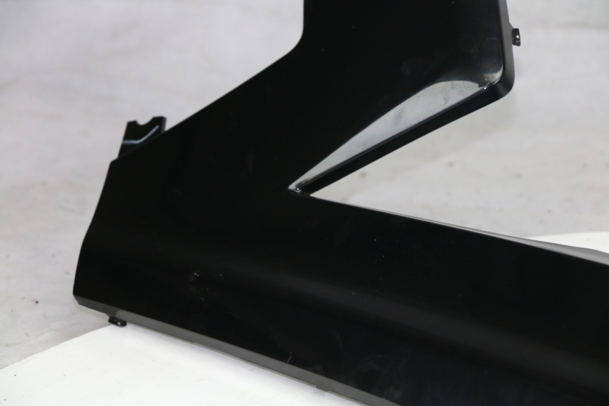 photo de LEFT MIDDLE FLOOR PANEL BMW C GT 650 (2012 - 2015)