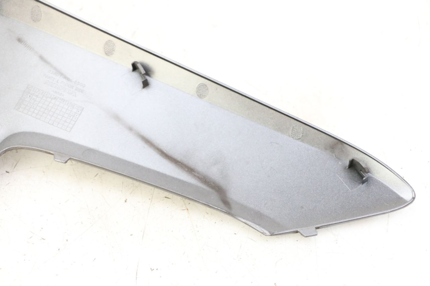photo de LEFT MIDDLE FLOOR PANEL HONDA FORZA ABS 300 (2013 - 2019)