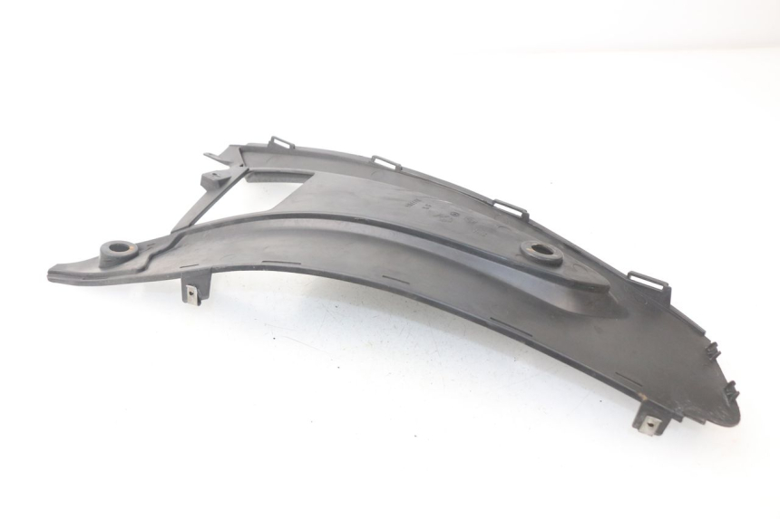 photo de LEFT FOOTREST BRACKET GILERA NEXUS 125 (2009 - 2013)