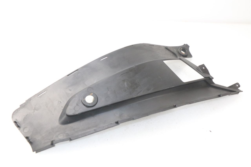 photo de LEFT FOOTREST BRACKET GILERA NEXUS 125 (2009 - 2013)