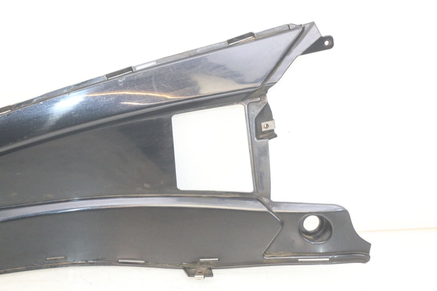 photo de LEFT FOOTREST BRACKET GILERA NEXUS 125 (2007 - 2009)