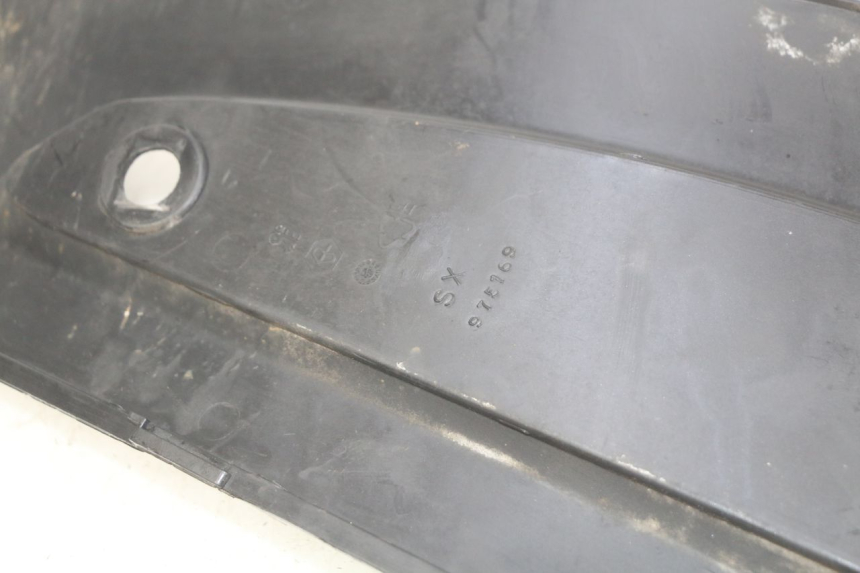 photo de LEFT FOOTREST BRACKET GILERA NEXUS 125 (2007 - 2009)