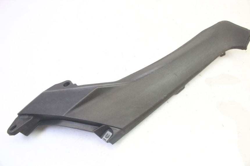 photo de LEFT MIDDLE FLOOR PANEL APRILIA SR R 2T LC 50 (2018 - 2021)