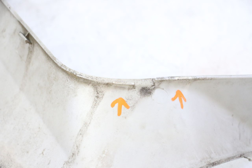 photo de LEFT MIDDLE FLOOR PANEL YAMAHA X-MAX XMAX 250 (2006 - 2009)