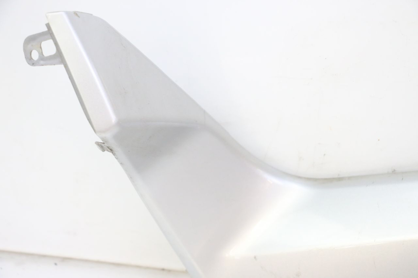 photo de LEFT MIDDLE FLOOR PANEL YAMAHA X-MAX XMAX 250 (2006 - 2009)