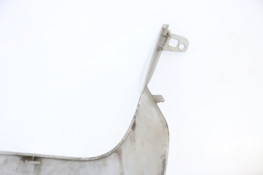 photo de LEFT MIDDLE FLOOR PANEL YAMAHA X-MAX XMAX 250 (2006 - 2009)