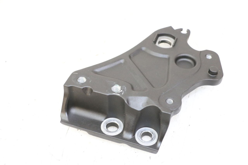 photo de LEFT MIDDLE FLOOR PANEL YAMAHA TRACER 7 700 (2020 - 2024)