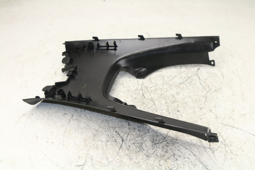 photo de MIDDLE FLOOR PANEL KYMCO DINK STREET ABS 125 (2011 - 2018)